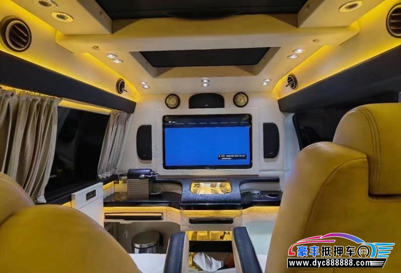 14年奔驰威霆MPV抵押车出售