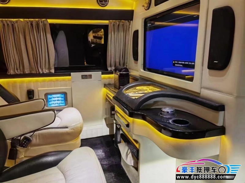 14年奔驰威霆MPV抵押车出售