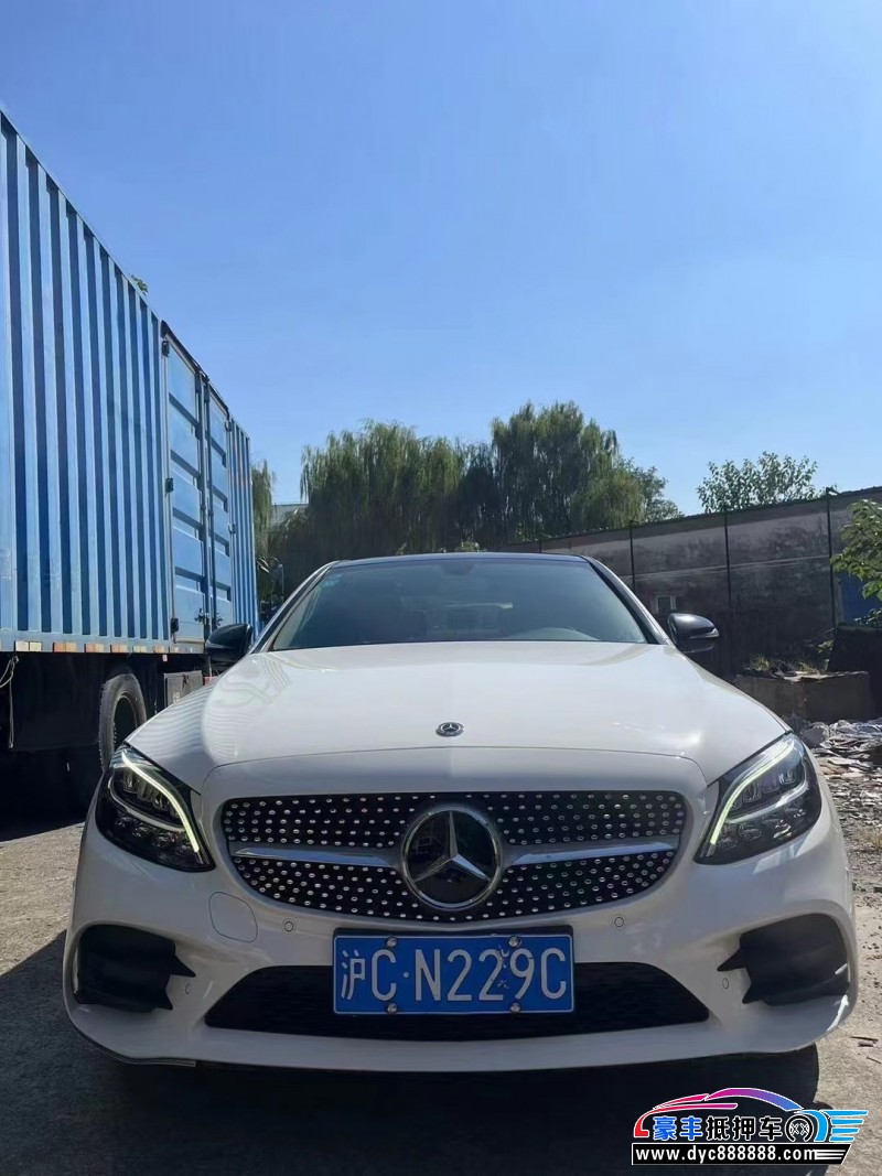 20年奔驰C轿车抵押车出售