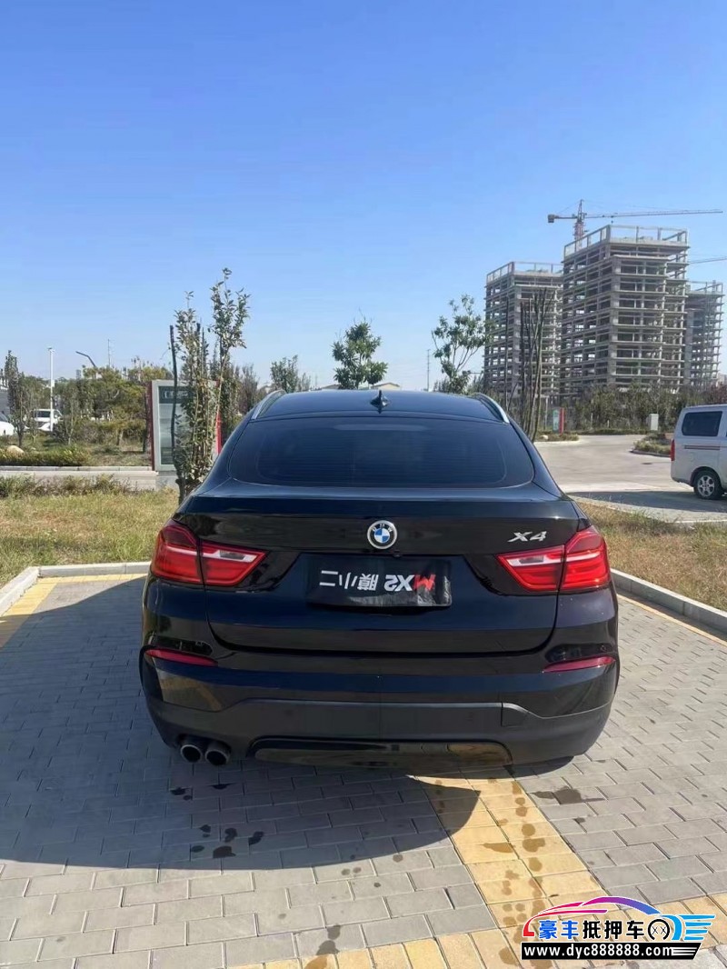 17年宝马X4SUV抵押车出售