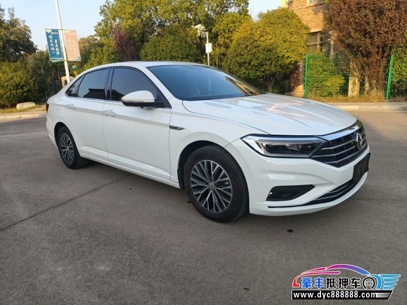 20年大众速腾轿车抵押车出售