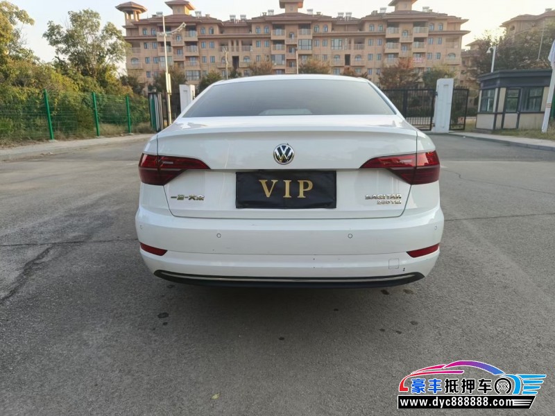 20年大众速腾轿车抵押车出售