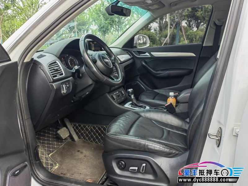 19年奥迪Q3轿车抵押车出售