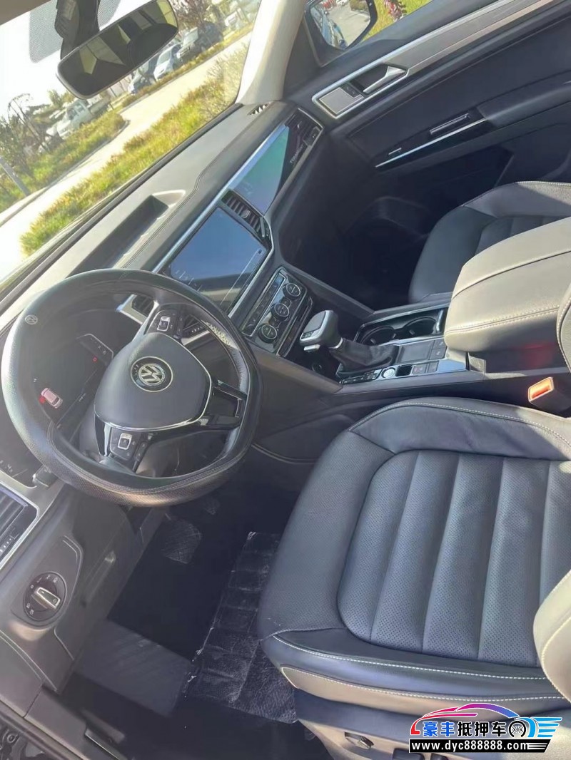 20年大众途昂SUV抵押车出售