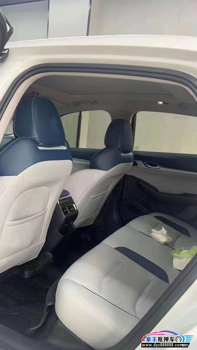 22年吉利星瑞轿车抵押车出售