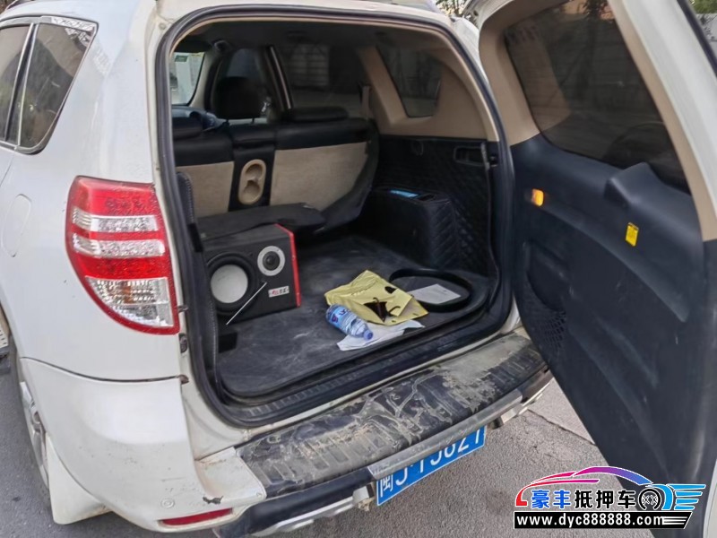 12年丰田RAV4轿车抵押车出售