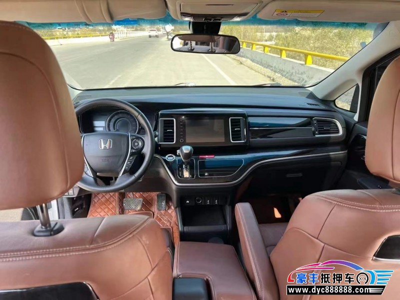 19年本田艾力绅轿车抵押车出售