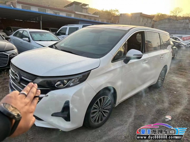 20年传祺m6轿车抵押车出售