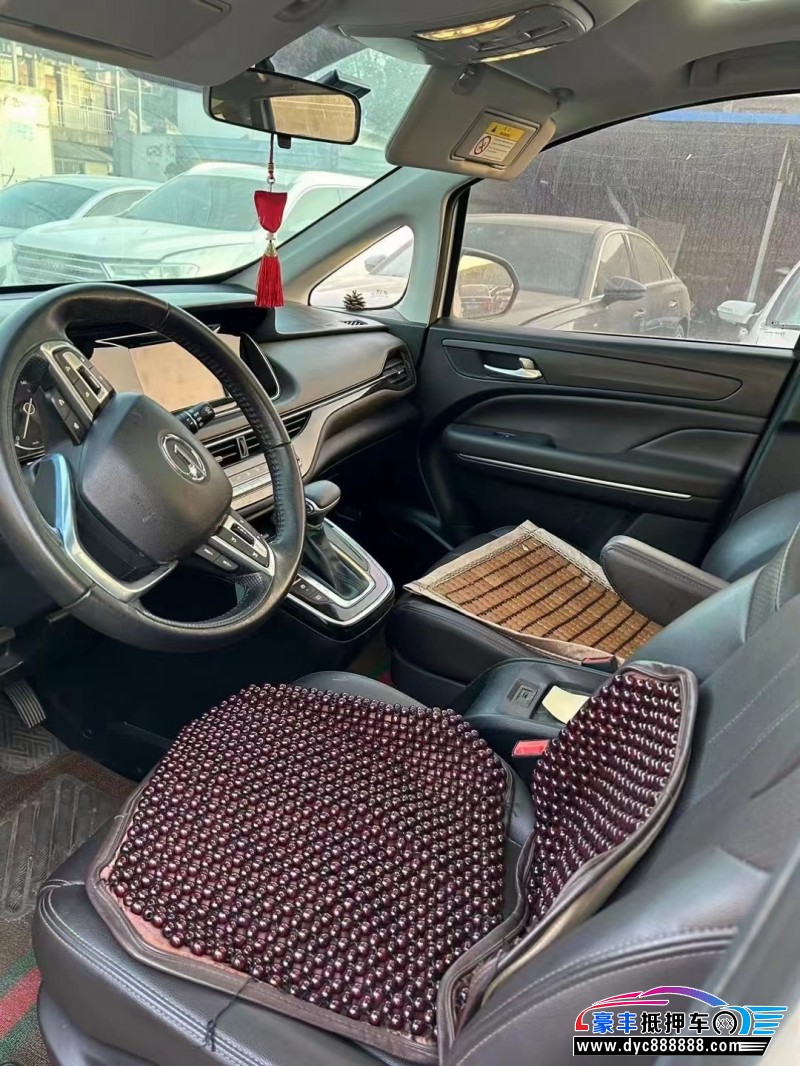 20年传祺m6轿车抵押车出售