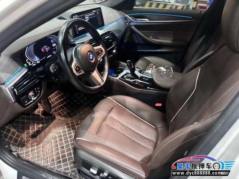 21年宝马5系轿车抵押车出售