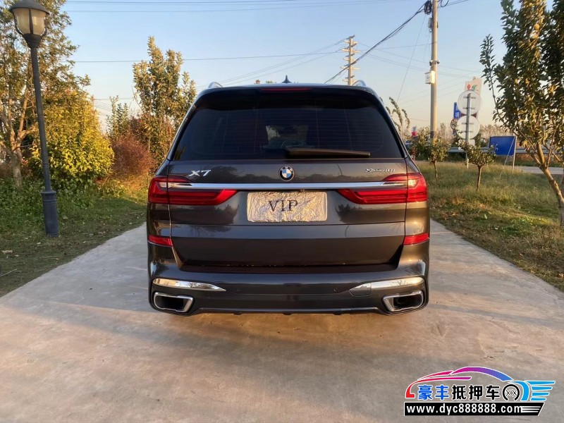 20年宝马X7轿车抵押车出售