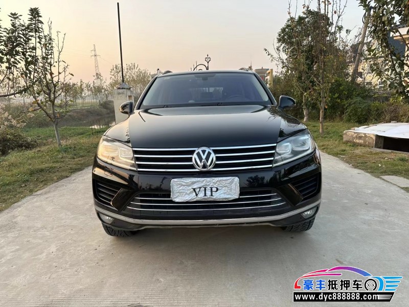 17年大众途锐轿车抵押车出售