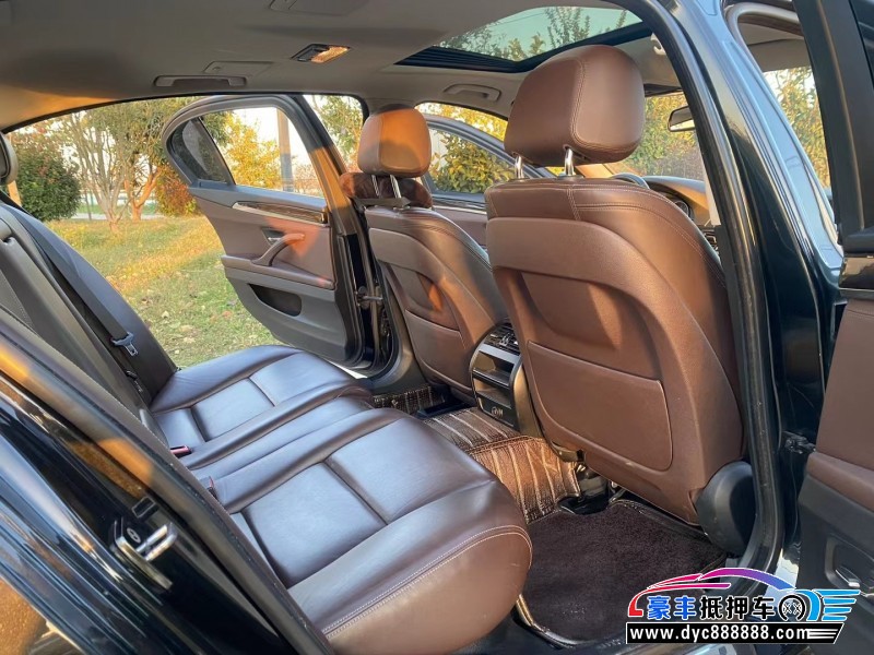 15年宝马5系轿车抵押车出售