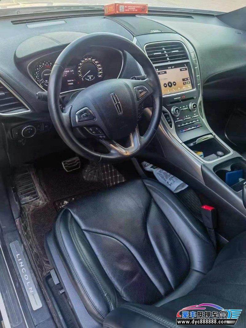 17年林肯MKX轿车抵押车出售