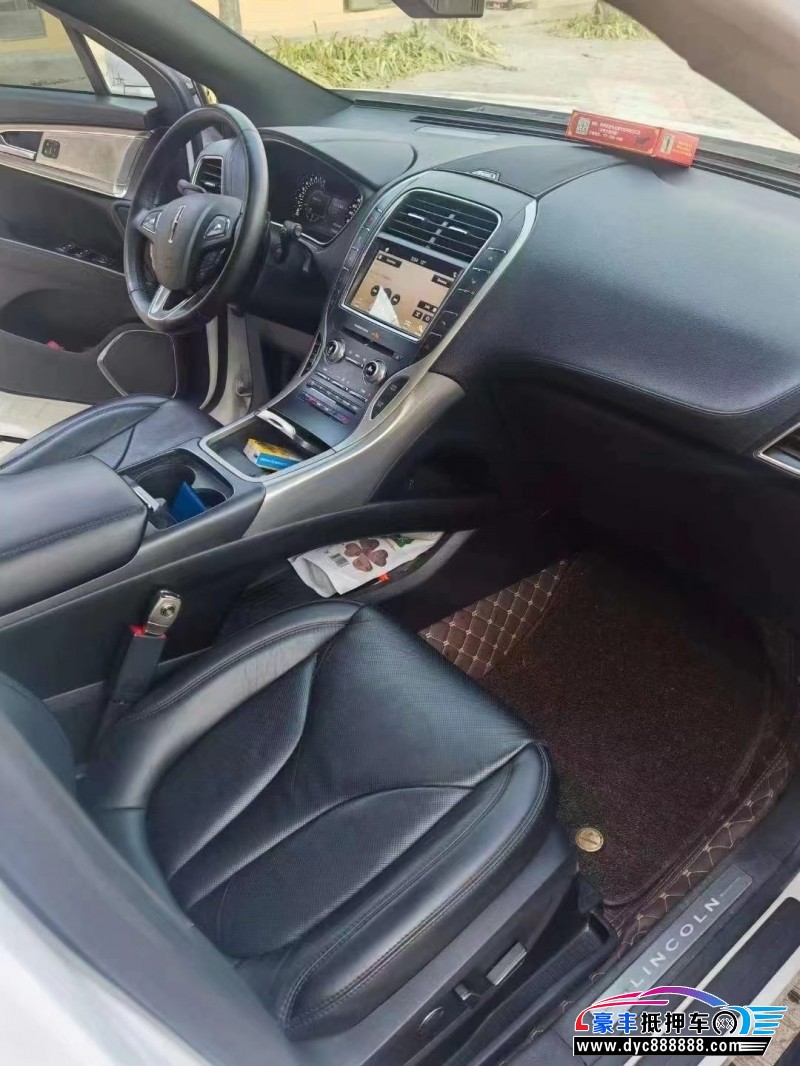 17年林肯MKX轿车抵押车出售