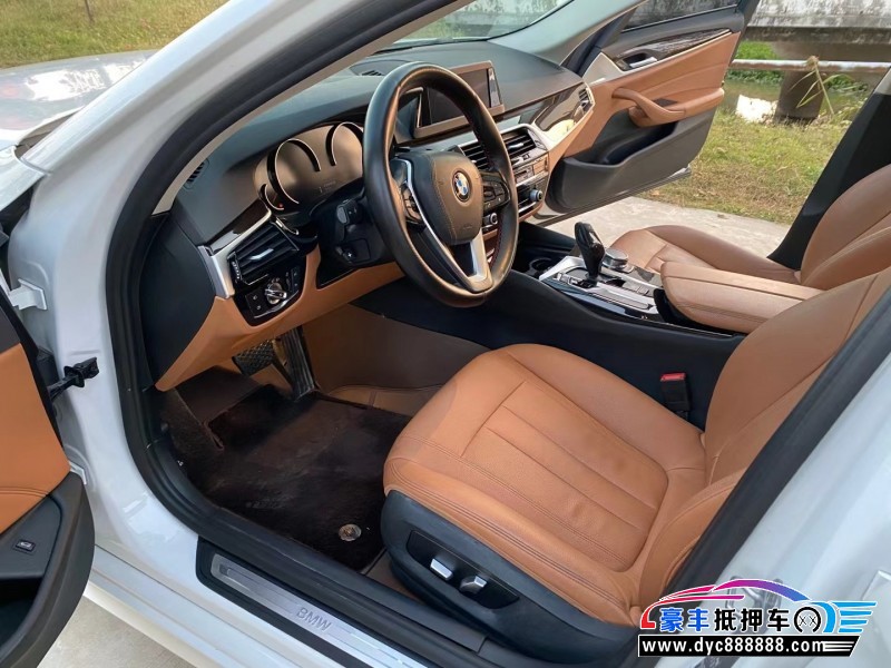 18年宝马5系轿车抵押车出售