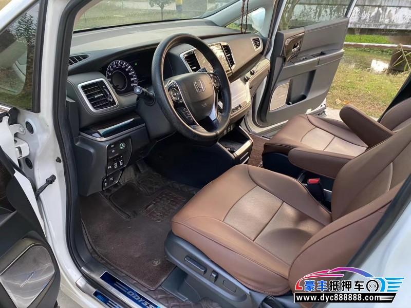 19年本田奥德赛MPV抵押车出售
