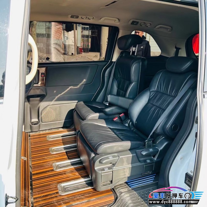 18年本田奥德赛轿车抵押车出售