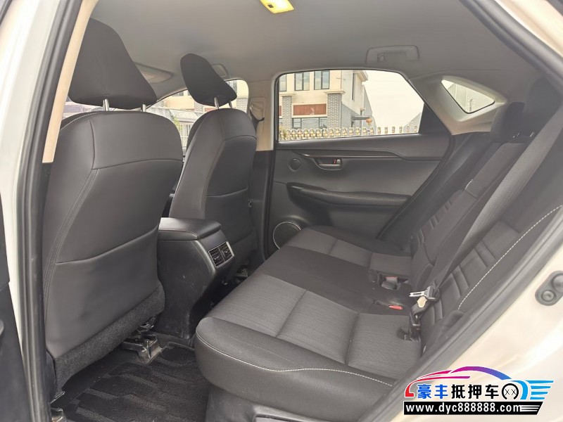 16年雷克萨斯NX轿车抵押车出售