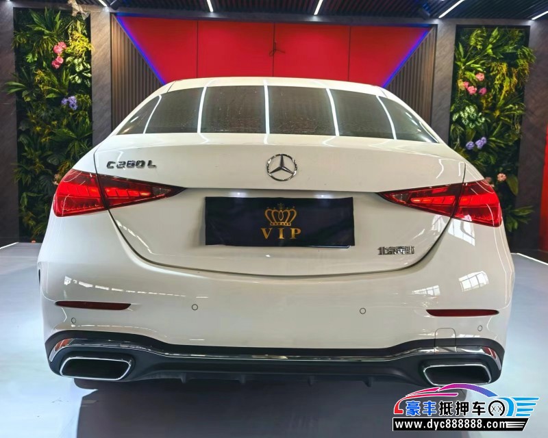 22年奔驰C轿车抵押车出售