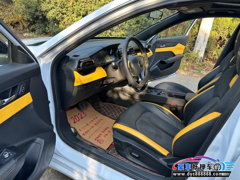 23年东风风神奕炫轿车抵押车出售