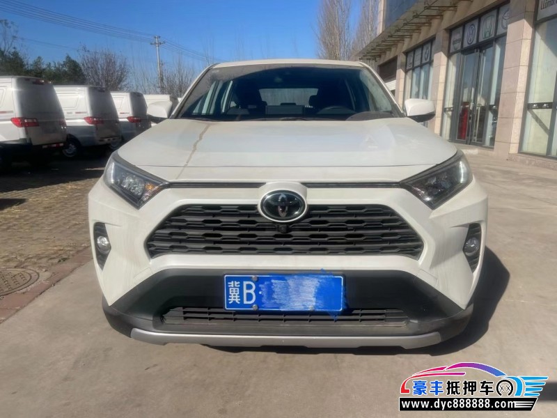 22年丰田RAV4荣放SUV抵押车出售