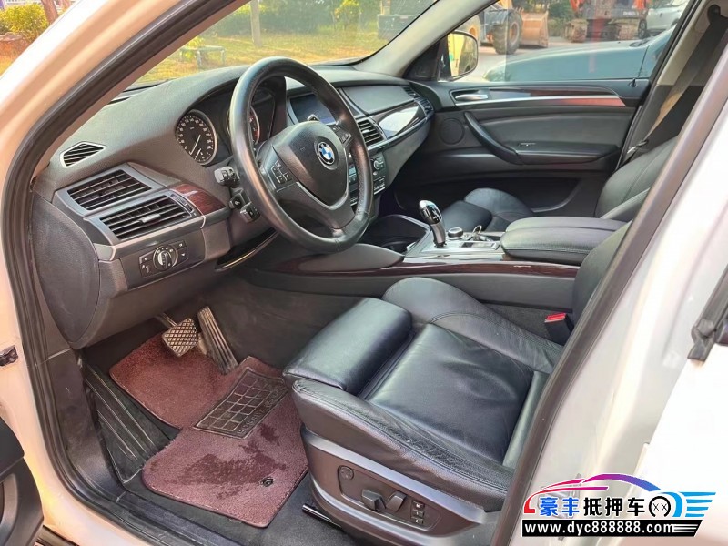 14年宝马X6轿车抵押车出售