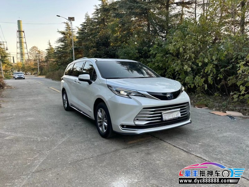 22年丰田塞纳MPV抵押车出售