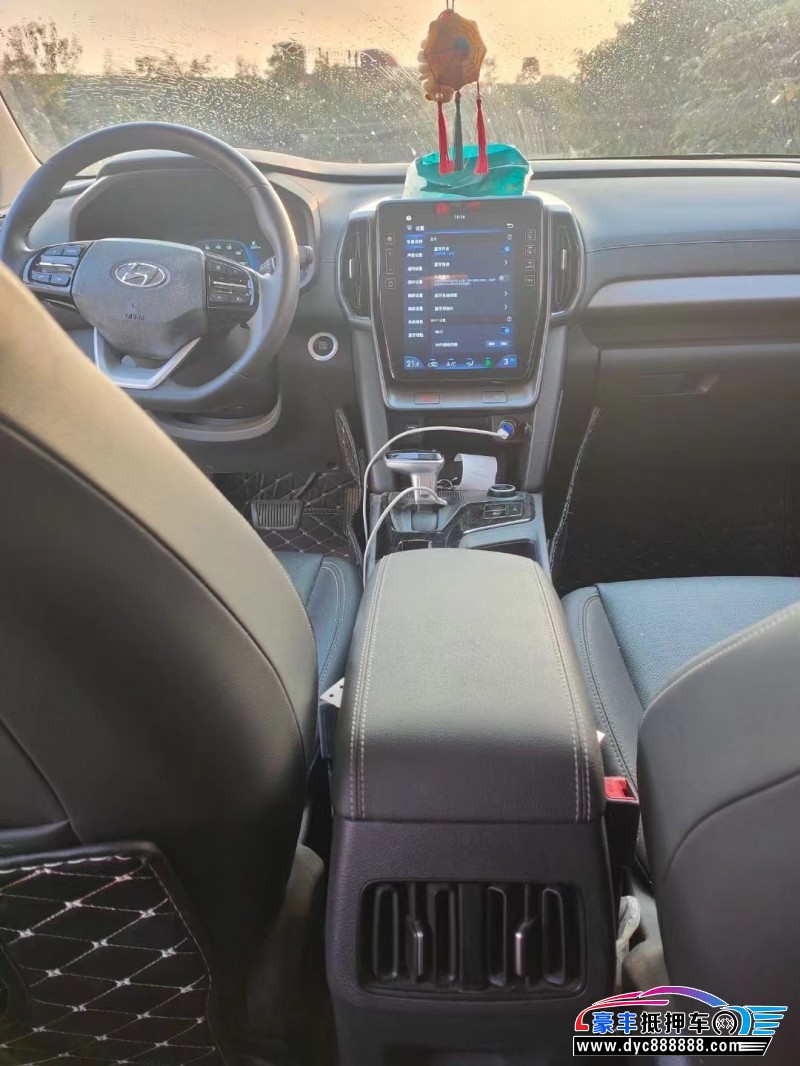 21年现代ix35SUV抵押车出售