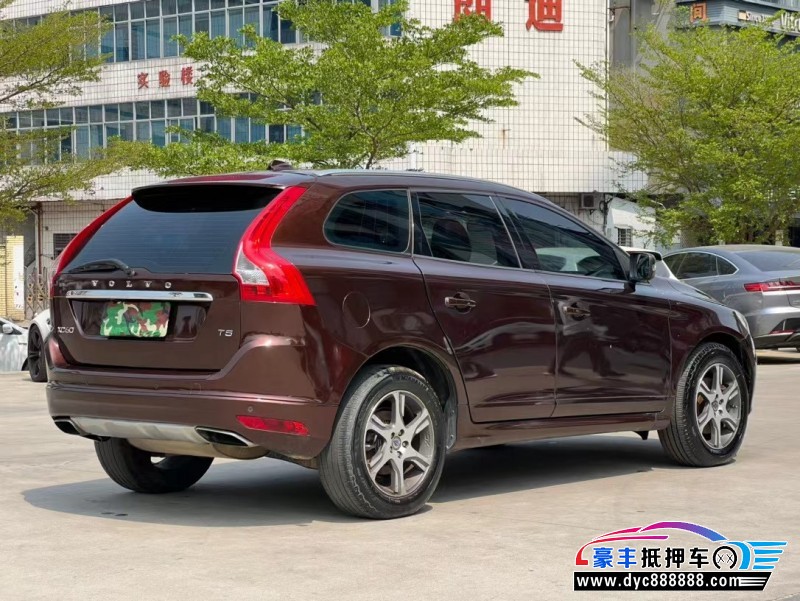 14年沃尔沃XC60轿车抵押车出售