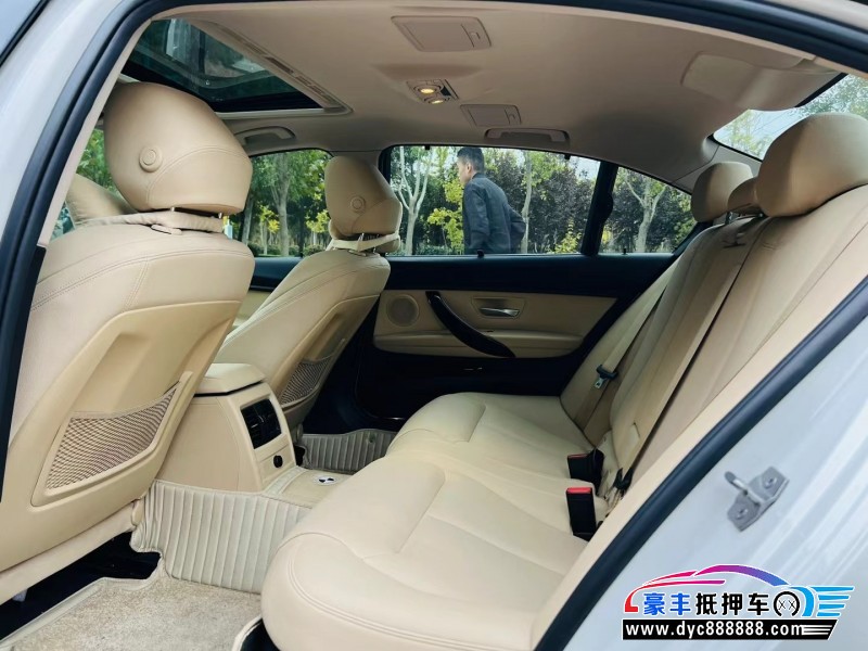 18年宝马3系轿车抵押车出售