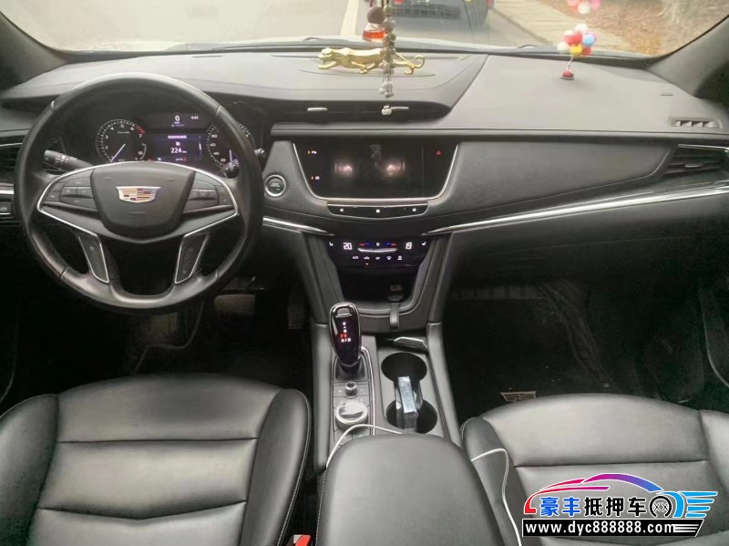 15年凯迪拉克XT5轿车抵押车出售