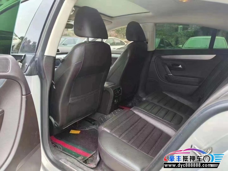 17年大众CC轿车抵押车出售