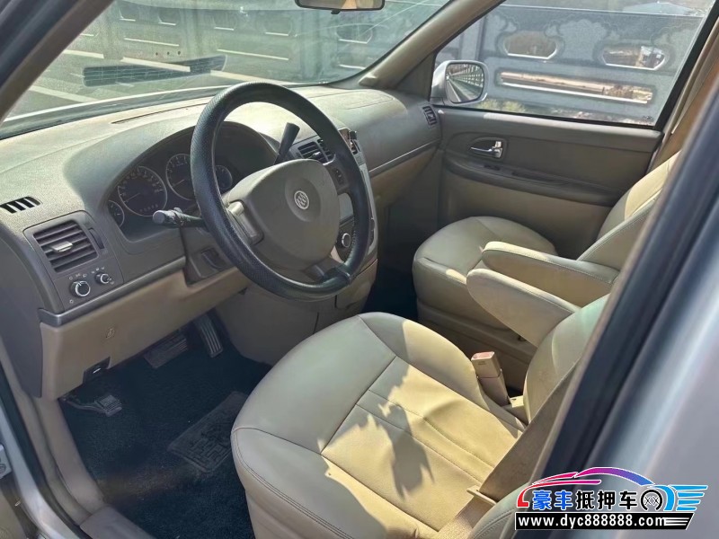 13年别克GL8MPV抵押车出售