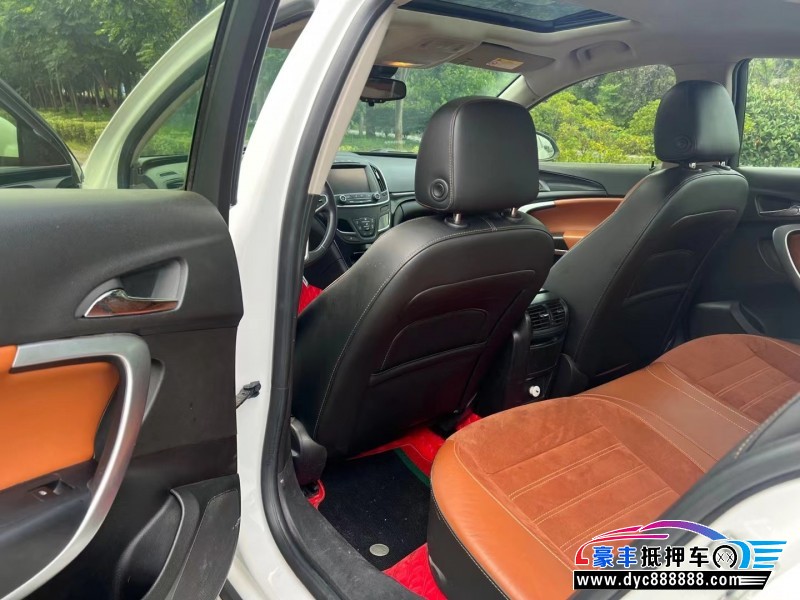 16年别克君威轿车抵押车出售