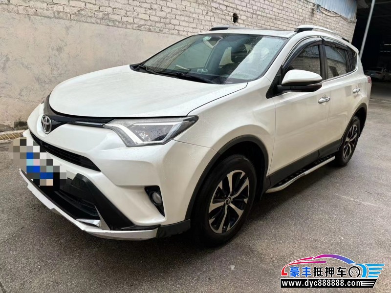 17年丰田RAV4轿车抵押车出售