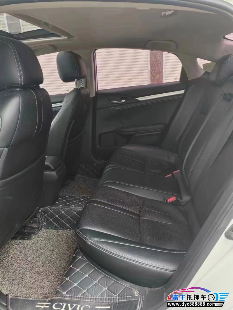 17年本田思域轿车抵押车出售