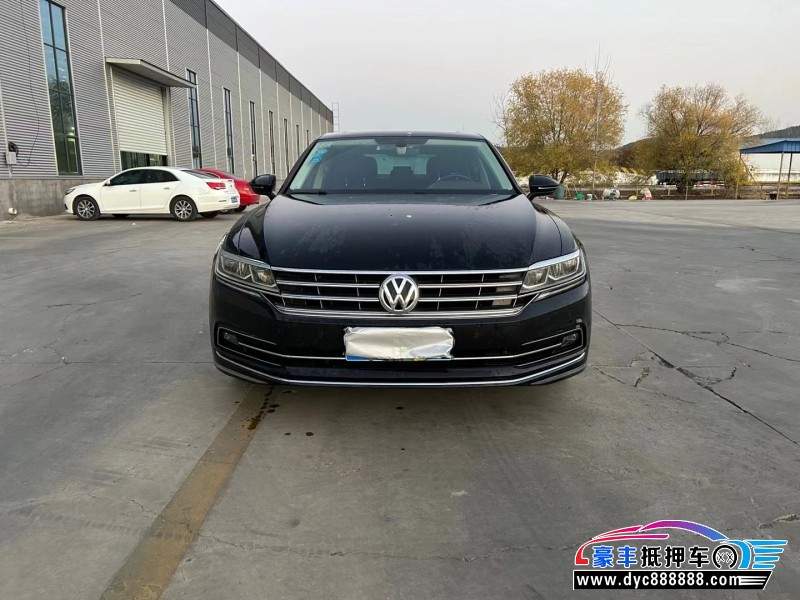 18年大众辉昂轿车抵押车出售