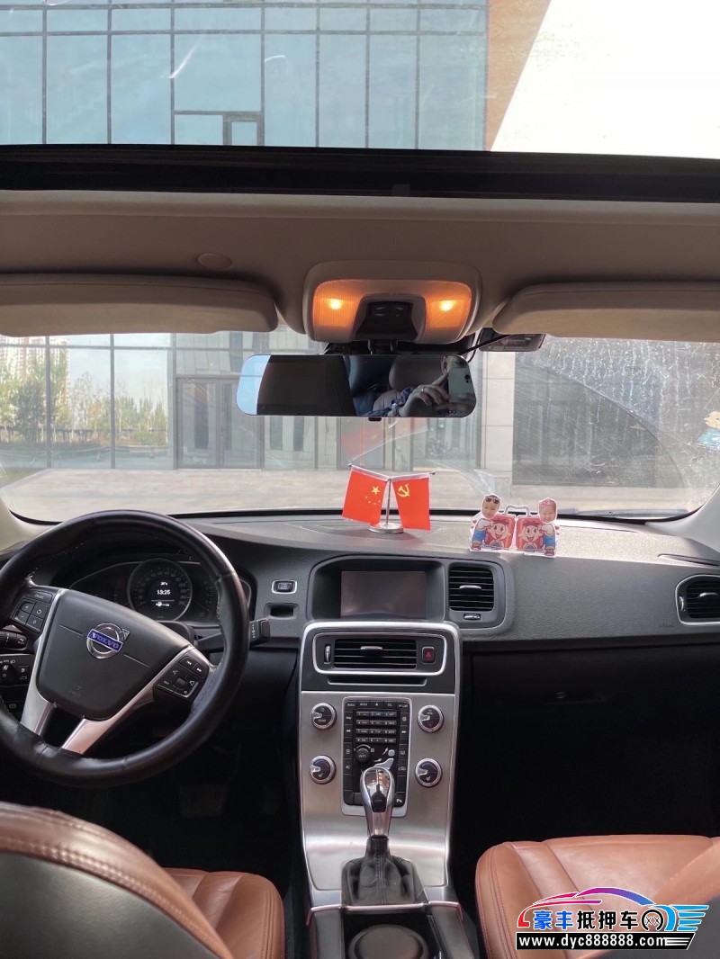 14年沃尔沃S60轿车抵押车出售