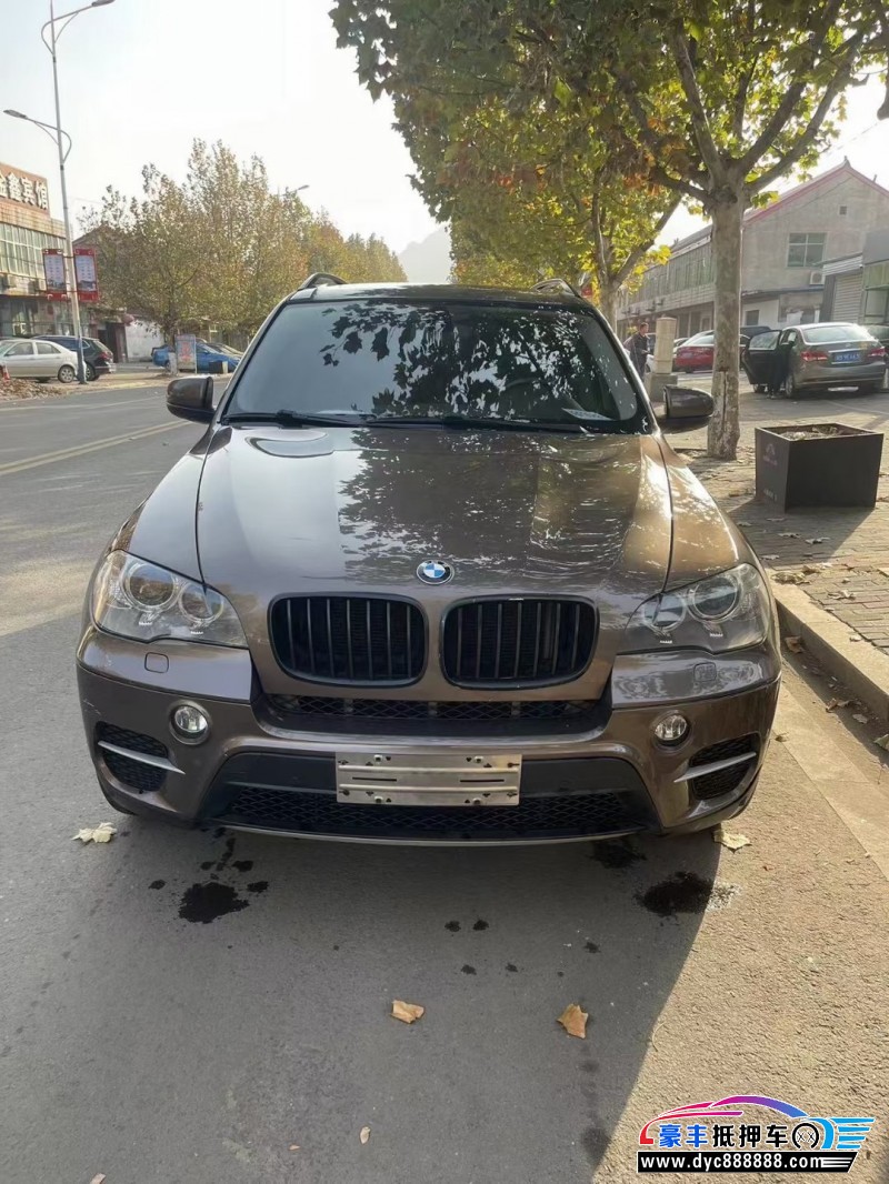 13年宝马X5轿车抵押车出售