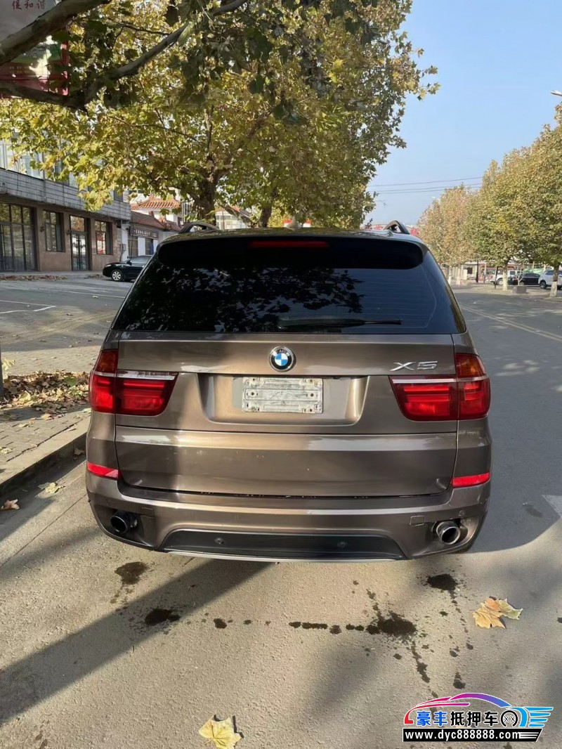 13年宝马X5轿车抵押车出售