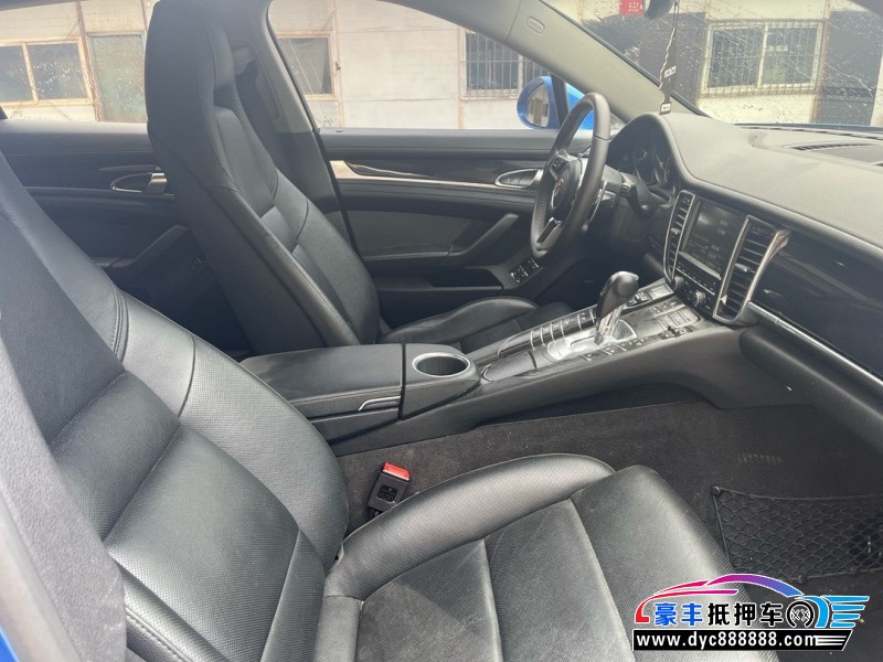 15年保时捷帕纳梅拉轿车抵押车出售