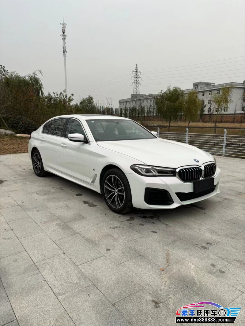 23年宝马5系轿车抵押车出售