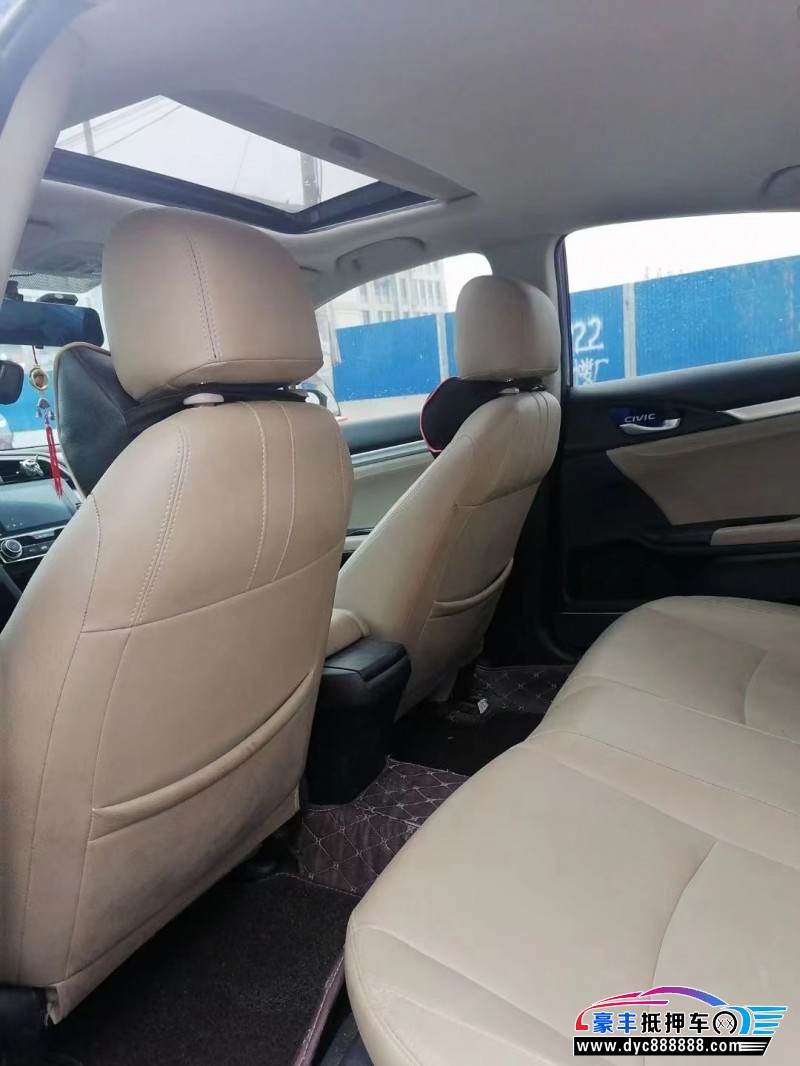 17年本田思域轿车抵押车出售