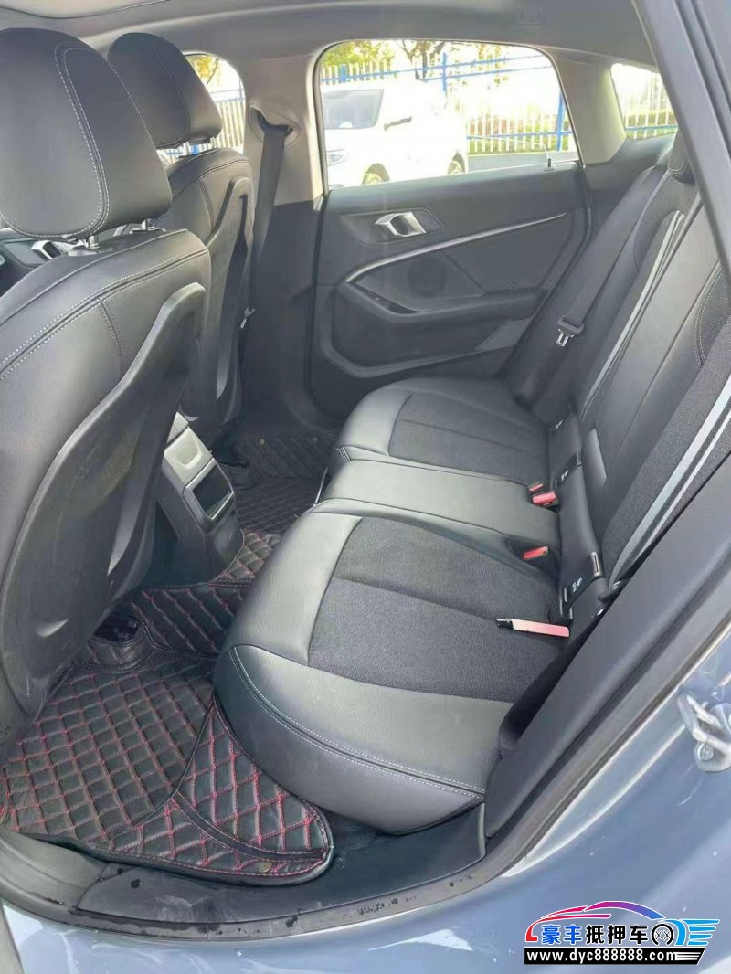 23年宝马2系轿车抵押车出售