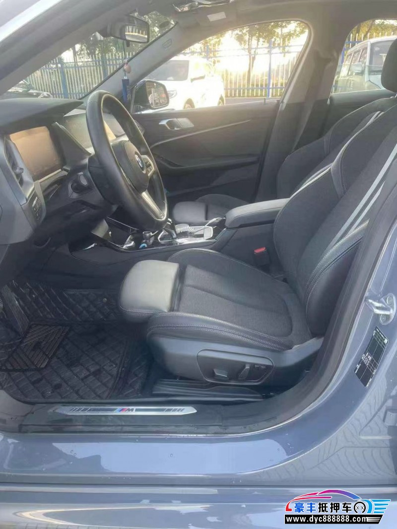 23年宝马2系轿车抵押车出售