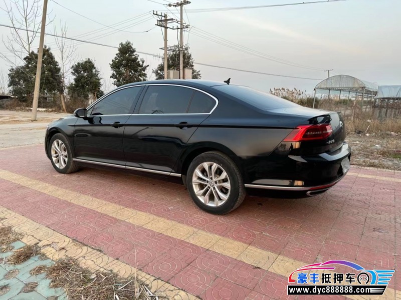 20年大众迈腾轿车抵押车出售