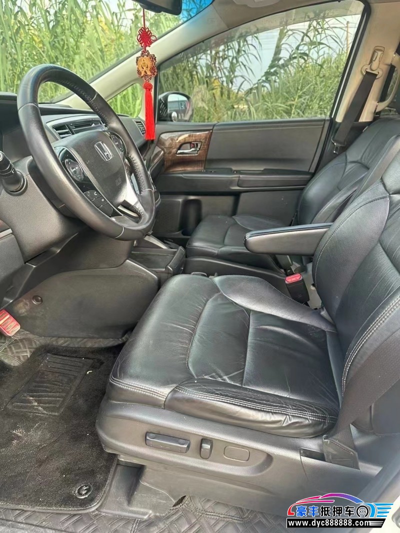 16年本田奥德赛轿车抵押车出售