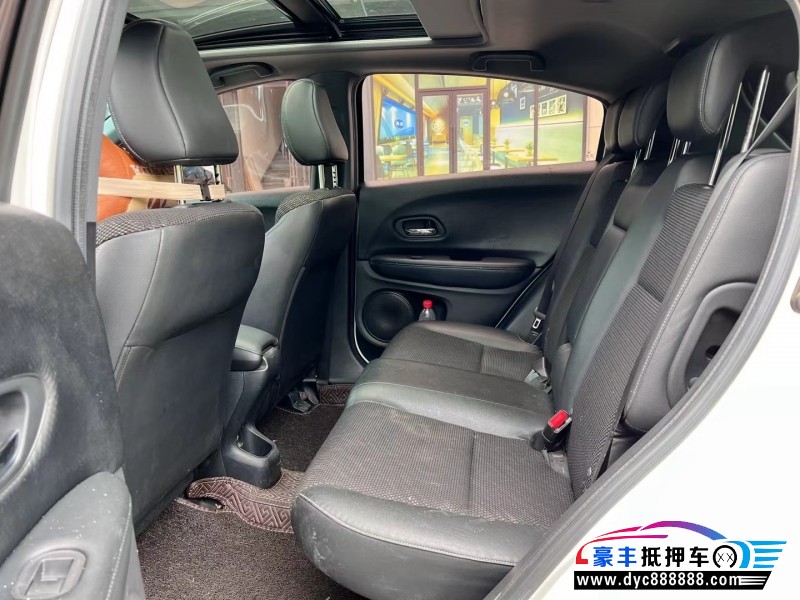 19年本田XRV轿车抵押车出售