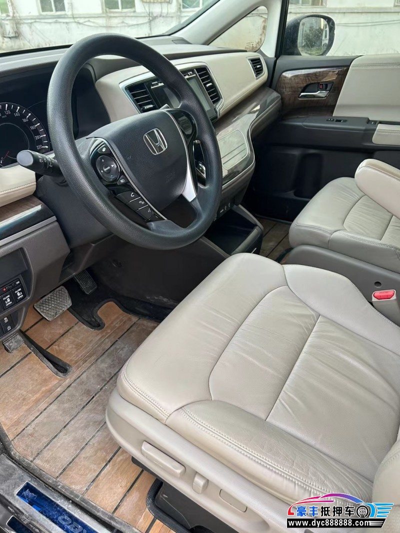 18年本田奥德赛MPV抵押车出售